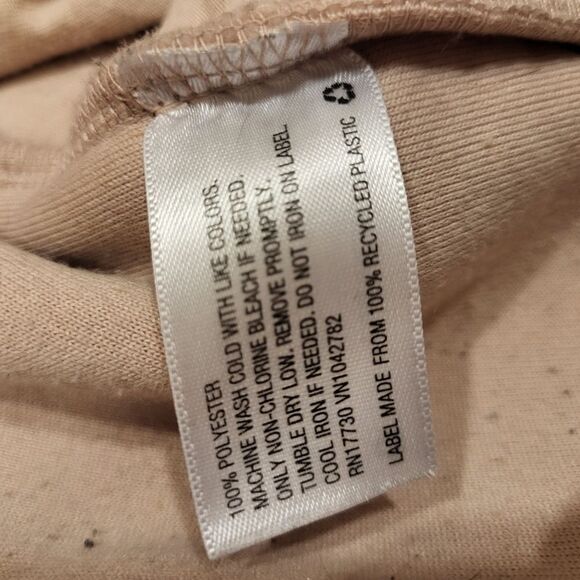 Isabel Maternity by Ingrid & Isabel Pink Fleece Jacket - Picture 3 of 6